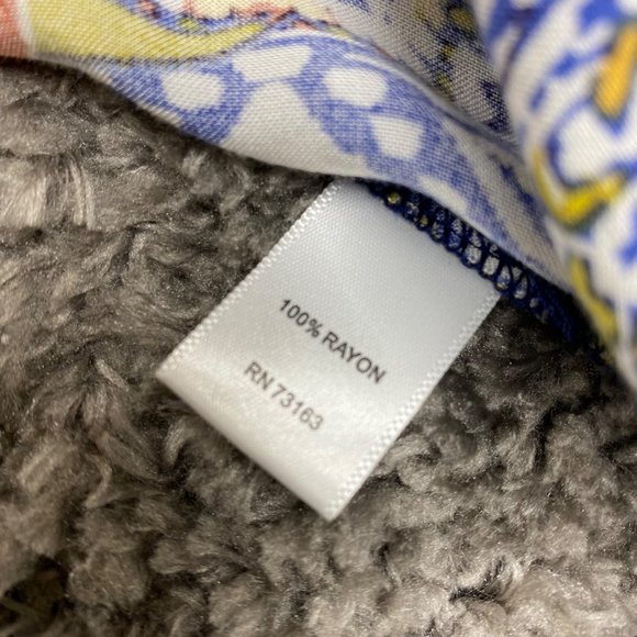 Melissa Paige Women Medium Floral Top Cold Shoulder Ties Waist and Sleeve - Picture 9 of 13